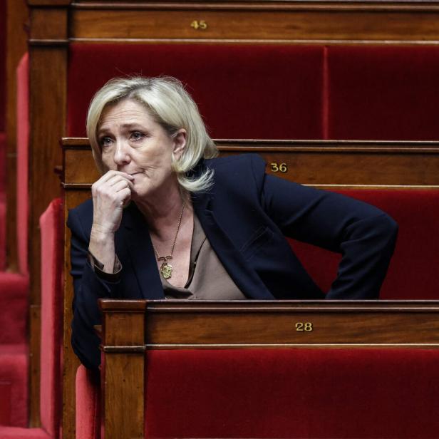 Marine Le Pen be ihrem Prozess